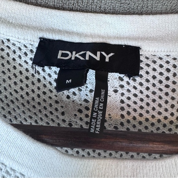 DKNY White Short Sleeve Sweater Top - Picture 8 of 10